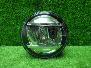 【中古】 ダイハツ スズキ スバル 等  左フォグランプ LED キレイ 190305048 中古 車 パーツ 中古パーツ 中古部品 カスタム 即発送