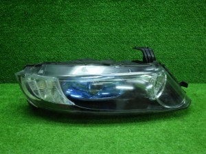 【中古】ホンダ　RB1/2　オデッセイ　右ヘッドライト　HID　191204180 中古 車 パーツ 中古パーツ 中古部品 カスタム 即発送