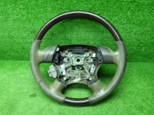 【中古】ホンダ RR1/2/3/4 エリシオン 純正 ウッドコンビステアリング 200312103 中古 車 パーツ 中古パーツ 中古部品 カスタム 即発送