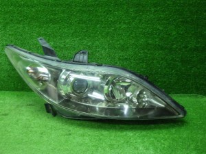 【中古】ホンダ　RR系　エリシオン　前期　右ヘッドライト　HID　200317265 中古 車 パーツ 中古パーツ 中古部品 カスタム 即発送