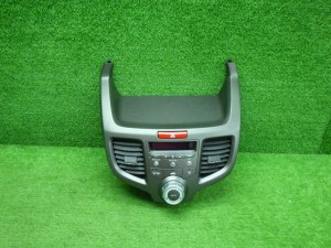 【中古】ホンダ RB1/2 オデッセイ センターパネル 200430159 中古 車 パーツ 中古パーツ 中古部品 カスタム 即発送