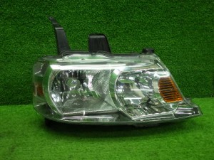 【中古】★コーティング加工済★　ホンダ　RF系　ステップワゴン　右ヘッドライト　ハロゲン　200715211 中古 車 パーツ 中古パーツ 中古