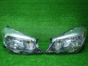 トヨタ 130系 ヴィッツ F2 前期 ヘッドライト左右 HID レベ付 52-236 240516010