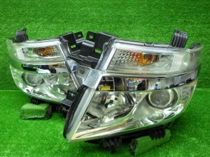 日産 E52 NE52 エルグランド 前期 ヘッドライト左右 キセノン HID 100-23009 S2 240510011