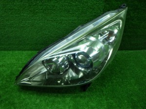 ホンダ　RG1/2　ステップワゴン　スパーダ　左ヘッドライト　HID　刻印J1　210427114