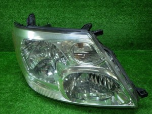 トヨタ　10系　アルファード　前期　右ヘッドライト　HID　58-22　240601016