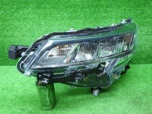 ジャンク　トヨタ　90系　ノア　左ヘッドライト　LED　V1-1　N2　240405020