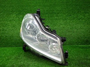 日産　Y50　PNY50　フーガ　GT　前期　右ヘッドライト　キセノン　HID　P4770B　240828022