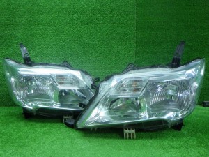 日産　C26/NC26　セレナ　前期　ヘッドライト　左右　HID　100-23097　B　240509123