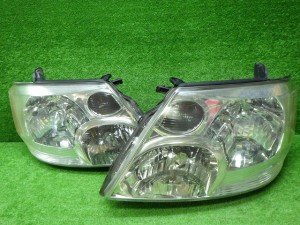 トヨタ 10系 アルファード 前期 ヘッドライト左右 HID 58-2 2 240321026