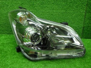 トヨタ AZE151/154 ブレイド 前期 右ヘッドライト HID 12-523 C 240515126