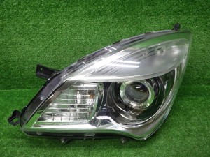 スズキ　MA15S　ソリオ　デリカD2　左ヘッドライト　HID　LE10G6223　230802030