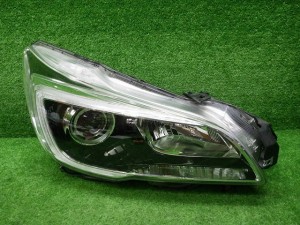 ジャンク スバル BN BS レガシィ 前期 右ヘッドライト LED 100-60232 FJ 230602031