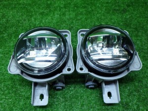 トヨタ　A200A　A210A　ライズ　LED　フォグランプ　左右　114-11092　240603034