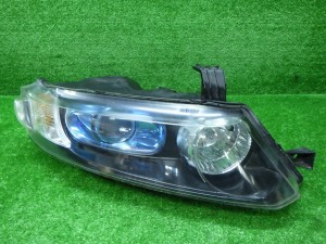 ホンダ RB1/2 オデッセイ 前期 右ヘッドライト HID P4222 NO 240522038