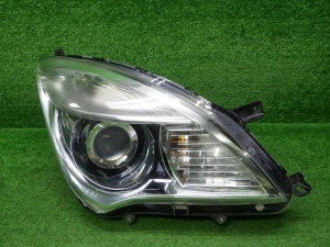 スズキ MA15S ソリオ 後期 右ヘッドライト HID LE01G6223 デリカD2 231002039