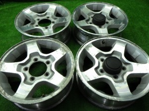 スズキ純正 アルミ 195/80Ｒ15 ジムニー 繁く シエラ PCD139.7/+5