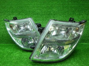 日産 E51 NE51 エルグランド 中期 後期 ヘッドライト左右 キセノン HID 100-24854 240522040