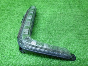 ダイハツ LA600S LA610S タントカスタム 後期 右側 LED デイライト 278-69029 240412041