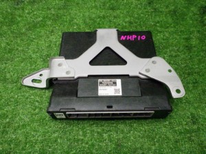 【中古】トヨタ NHP10 アクア パワーマネージメントコンピューター 89681-52101 200908042 中古 車 パーツ 中古パーツ 中古部品 カスタム