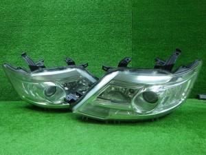 日産 C25/NC25 セレナ 後期 ヘッドライト左右 HID 100-24921 240501142