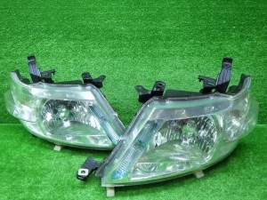 日産 C25 NC25 セレナ 前期 ヘッドライト左右 キセノン HID 100-24859 240603050