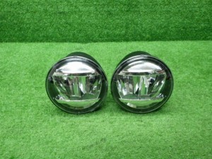 スズキ　ダイハツ　スバル　汎用　LED　フォグランプ　左右セット　114-11092　220518052