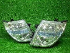 日産 E51 NE51 エルグランド 中期 後期 ヘッドライト左右 キセノン HID 100-24852 240522054