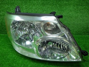 トヨタ　10系　アルファード　前期　右ヘッドライト　HID　58-22　240510059