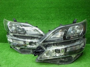 トヨタ　20系　ヴェルファイア　前期　ヘッドライト左右　HID　58-235　240321060