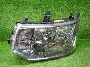 デリカ　D5 純正ヘッドライト　バラスト付き。 未使用。新車外し。 三菱 デリカ D5 純正 HID ASSYバラスト ラベ付 ヘッドライト 左右