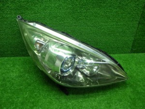 ホンダ RG1/2 ステップワゴンスパーダ 右ヘッドライト HID 刻印J1 210608170