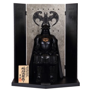 受注生産1〜3カ月程度：吉徳 蝙蝠侠鎧飾り（こうもりきょうよろいかざり）バットマン  BATMAN【代引決済不可】