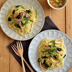 しのぎ お花のリムプレート 23cm（赤土ベージュ・黒土白釉） プレート お皿 皿 大皿 中皿 パスタ皿 メインプレート ワンプレート パン皿 