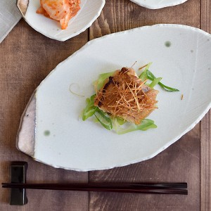 和食器　長皿　変形菱型　金彩おりべ お皿 プレート サンマ皿 さんま皿 魚皿 焼き魚 大皿 盛り皿 刺身皿 寿司皿 変形皿 ゴールド 織部 豪