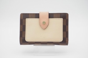 ☆安心の３大保証☆ Bランク ≪LOUIS VUITTON ルイヴィトン/二つ折り財布≫ N60380 ポルトフォイユ ジュリエット ダミエ クレーム ブラウ