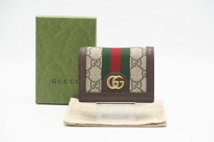 ☆安心の3大保証☆ Aランク ≪GUCCI グッチ/二つ折り財布≫ 523155 オフィディア GG カードケース コイン&紙幣入れ付き ベージュ グリー