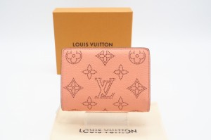 ☆安心の3大保証☆ ABランク ≪LOUIS VUITTON ルイ ヴィトン/二つ折り財布≫ M81419 マヒナ ポルトフォイユ クレア トロピカルコーラル 