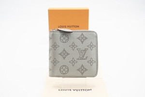 ☆安心の3大保証☆ ABランク ≪LOUIS VUITTON ルイ ヴィトン/ラウンドファスナー財布≫ M81653 マヒナ ジッピーコンパクトウォレット シ