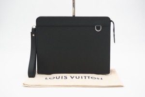 ☆安心の3大保証☆ ABランク ≪LOUIS VUITTON ルイ ヴィトン/クラッチバッグ≫ N60450 ダミエ アンフィニ スタンド ポーチ オニキス ブラ