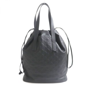 極美品▼定価466400円 LOUIS VUITTON ルイヴィトン M46554 モノグラム・シャドウ ヘルメットバッグ 巾着 ブラック イタリア製 メンズ