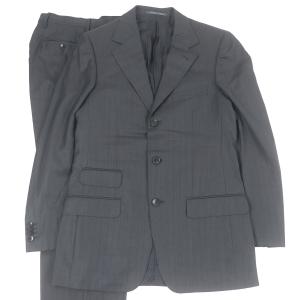 美品　ISAIA グレー　セットアップ　50 XL イタリア製 美品 ISAIA グレー セットアップ 50 XL イタリア製 ISAIA イザイア