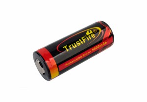 TrustFire社製 保護回路付き 26650 リチウムイオン電池 3.7v 5000mAh １本 PSEマーク有