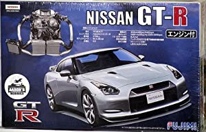 フジミ模型 1/24 インチアップシリーズ No.131 NISSAN GT-R R35 エンジン付き プラモデル ID131(中古品)