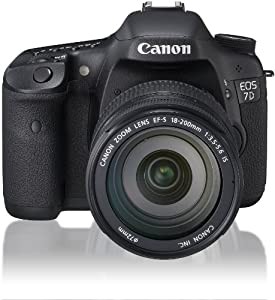 Canon デジタル一眼レフカメラ EOS 7D レンズキット EF-S18-200mm F3.5-5.6 IS EOS7D18200ISLK(中古品)