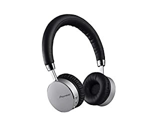 パイオニア SE-MJ561BT Bluetoothヘッドホン 密閉型/オンイヤー/折りたたみ式 シルバー SE-MJ561BT-S(中古品)