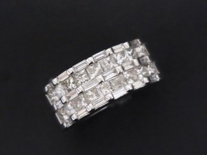 【美品】【中古】 PT900 ダイヤモンド 2.06ct プラチナ リング 指輪 日本サイズ 約 13号 サイズ直し無料