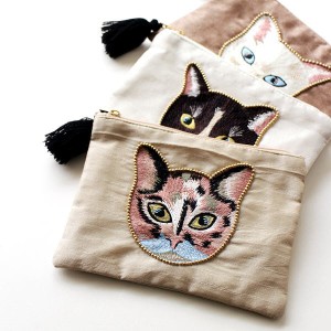 ポーチ 小物入れ 猫 ねこ おしゃれ 刺繍 丸 フラット かわいい スクエアポーチ アクセサリー入れ キャット刺繍ポーチ A 3タイプ