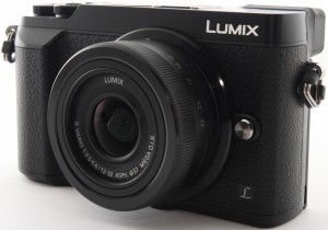 パナソニック ミラーレス Panasonic LUMIX DMC-GX7MK2K 標準ズームレンズキット ブラック 中古 新品SDカード付き Wi-Fi搭載