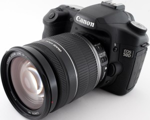 キヤノン デジタル一眼 CANON EOS 50D EF-S18-200 IS レンズキット スマホに送れる 中古